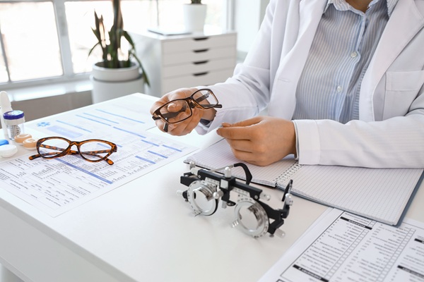 When Do You Need To See An Ophthalmologist?